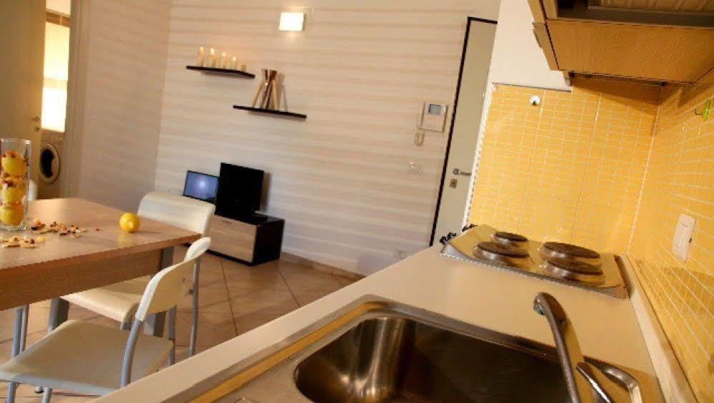 Residence Ilario Suite Hotel Річчоне Екстер'єр фото